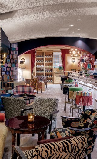 The "Pöstli Lounge" of the Morosani Hotel in Davos