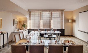 Bündnerstube Meeting Room in Schweizerhof