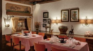 Morosani Posthotel La Cave