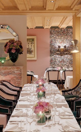 Lange Tafel im Pöstli Restaurant